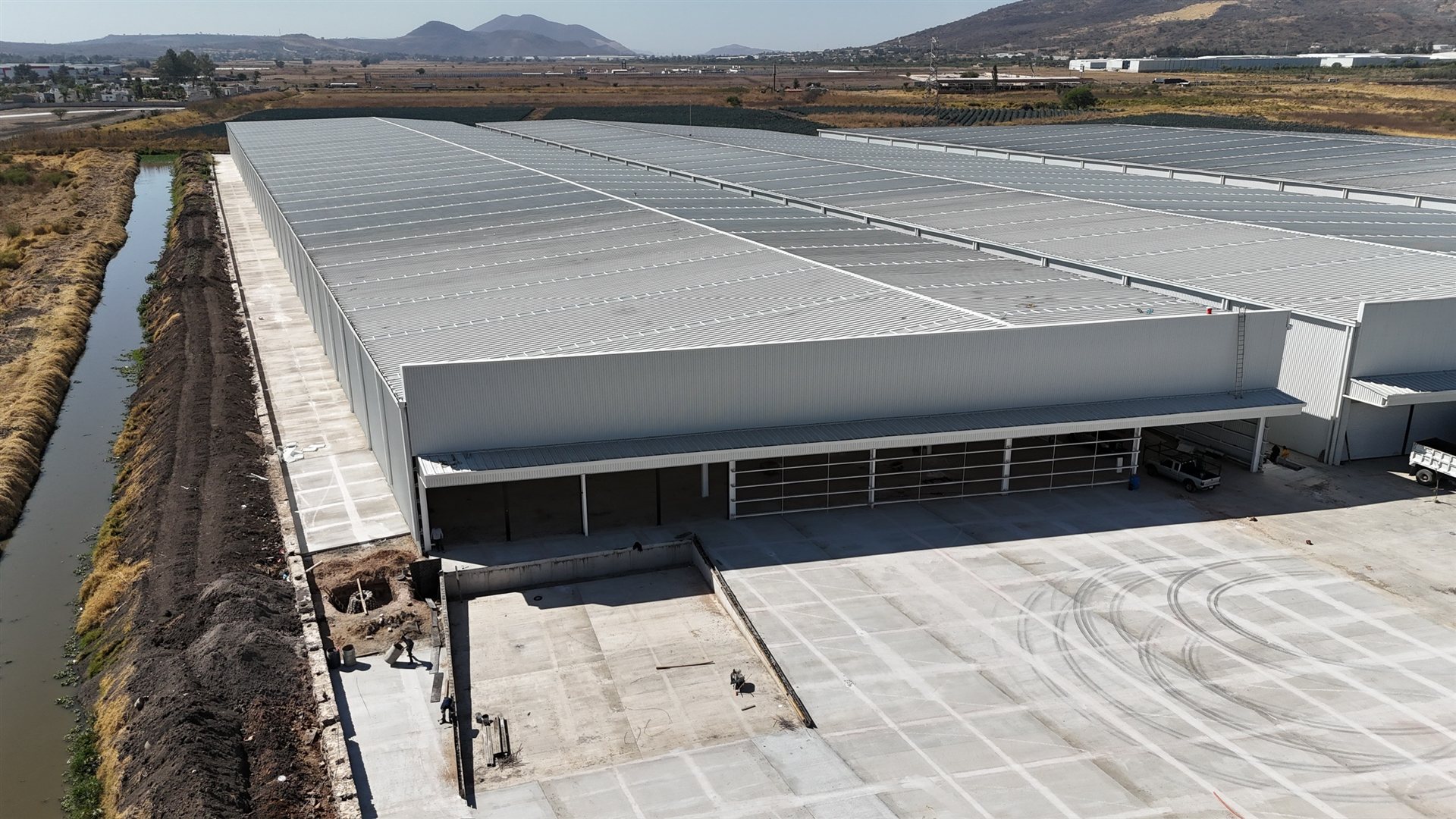 Fotografía de obra de Barcocinas Nave 4