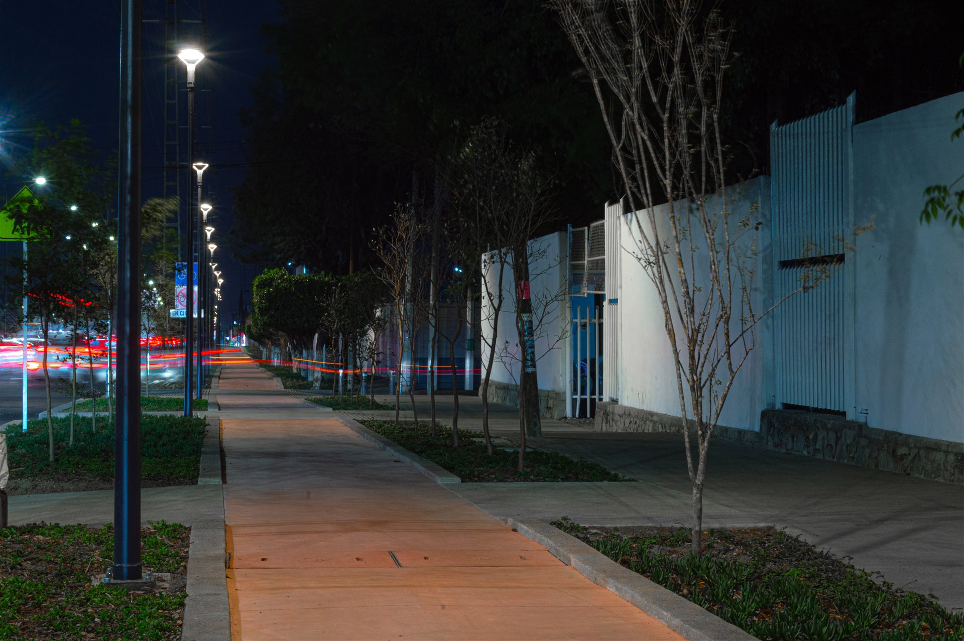 Render nocturno de la Ciclovía Aviación